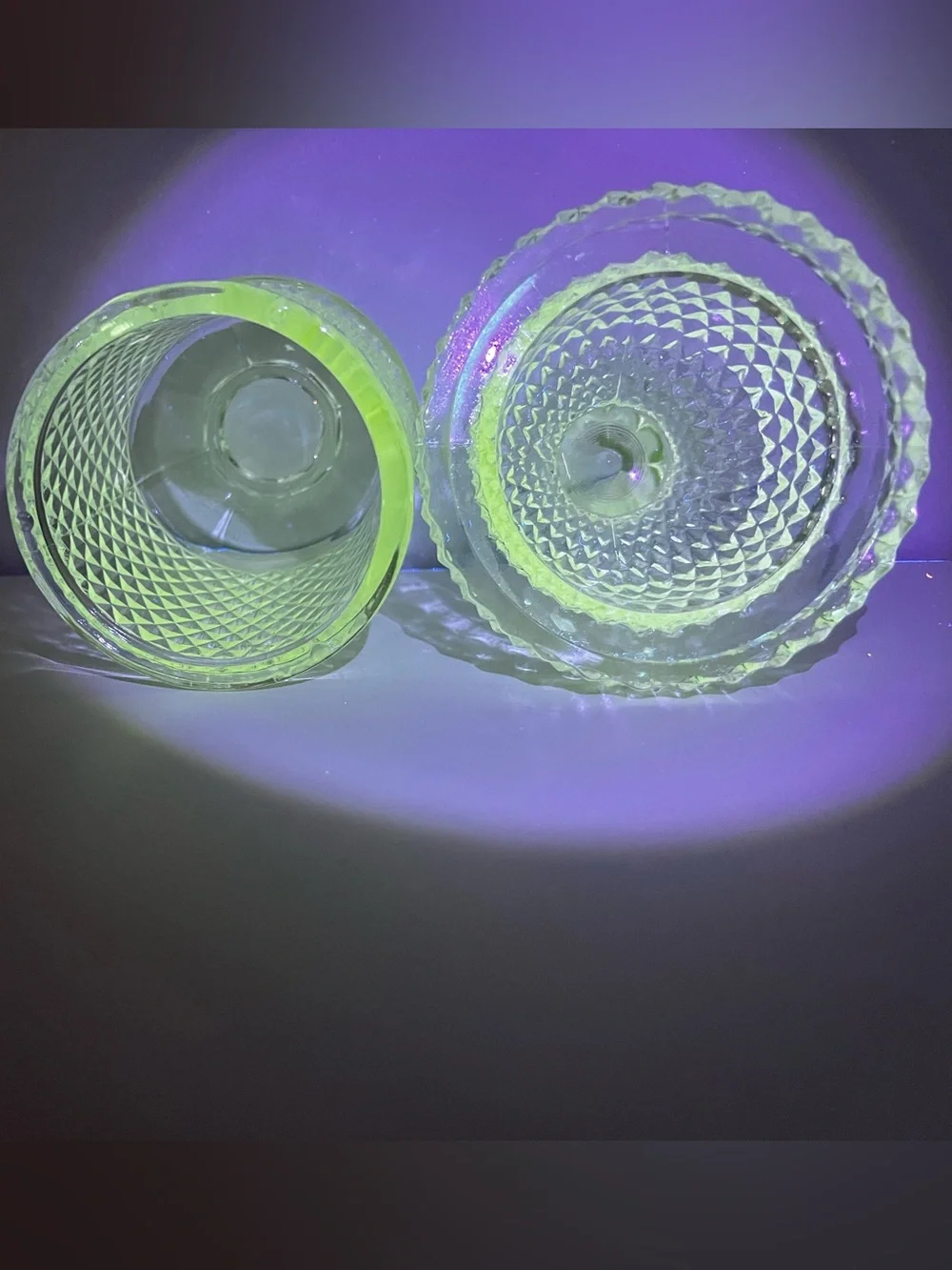 VTG- Viking Diamond Point Glimmer Fairy lamp-Clear UV Reactive-RARE- SEE PHOTOS